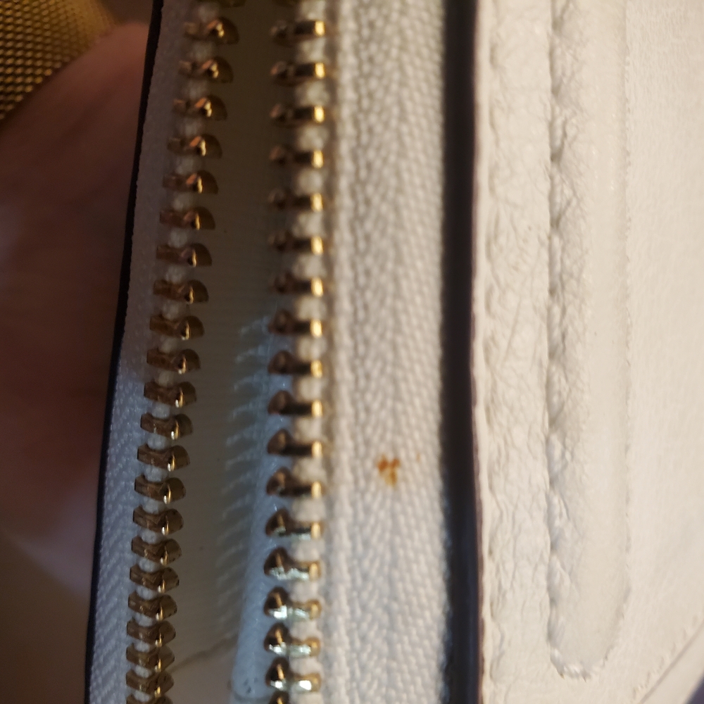Coach Cream Color Wallet - Picture 3 of 9